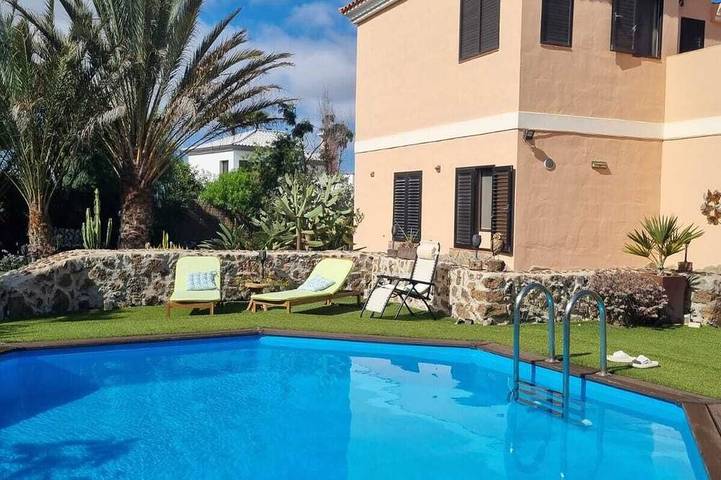 Casa vacanza per 4 persone, con idromassaggio, con animali domestici in Villaverde