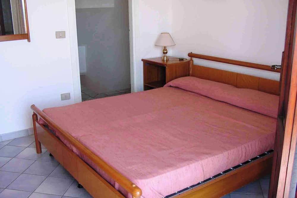 Ganze Wohnung, Ferienwohnung mit Balkon und Meerblick in Palmadula, Sassari