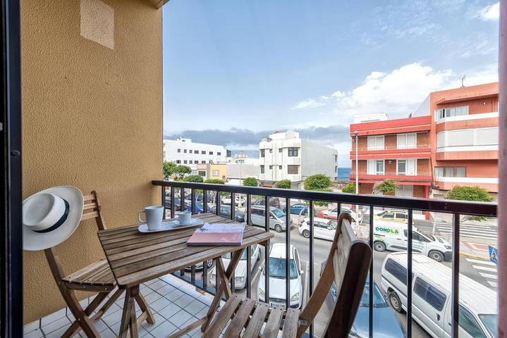 Apartamento de vacaciones para 3 personas, con balcón y vistas - 1