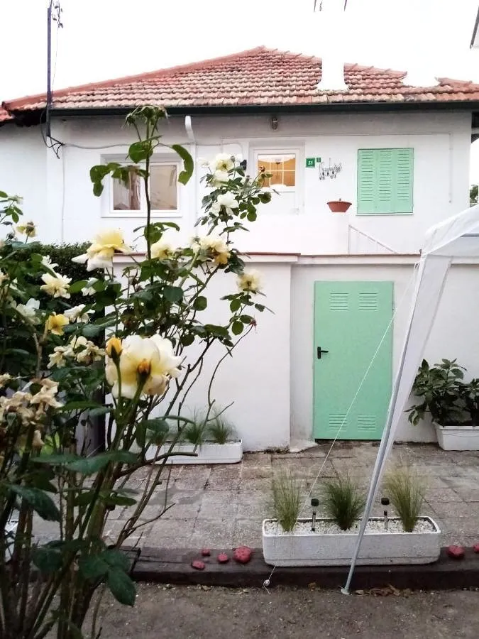 Casa de vacaciones para 4 personas, con terraza y jardín - 1