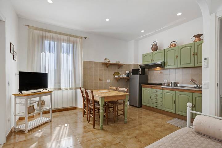 Apartamento inteiro, Apartamento '2' com Jardim Partilhado, Wi-Fi e Ar Condicionado in Magliano in Toscana, Grosseto (província)