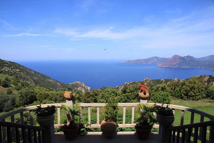 Hôtel pour 3 personnes, avec Balcon ainsi que Terrasse et Jardin