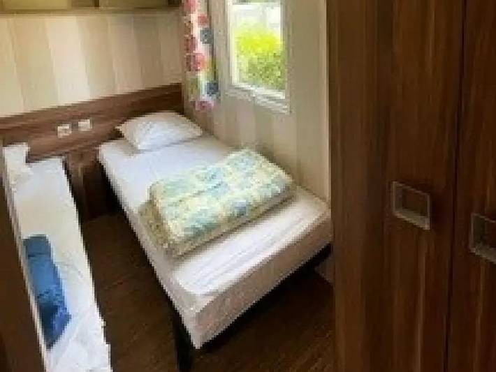 Camping pour 4 personnes, avec piscine et bassin pour enfant à Talmont-Saint-Hilaire - 4