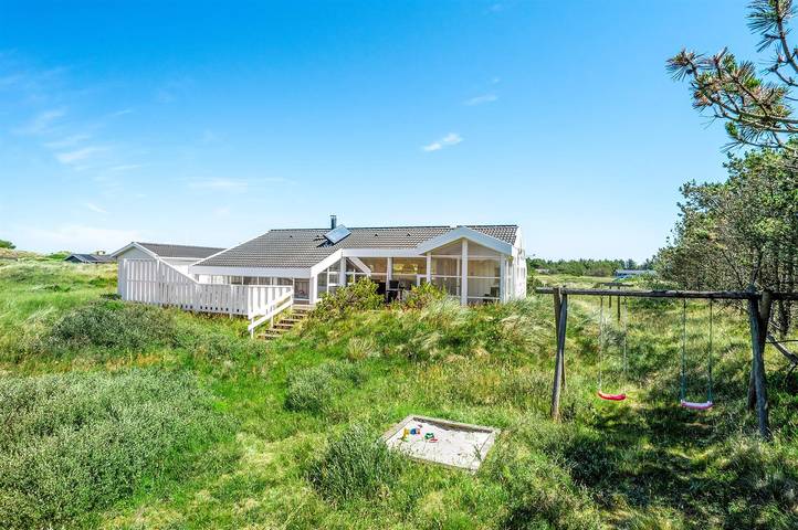 Ferienhaus für 10 Personen, mit Terrasse und Whirlpool sowie Sauna