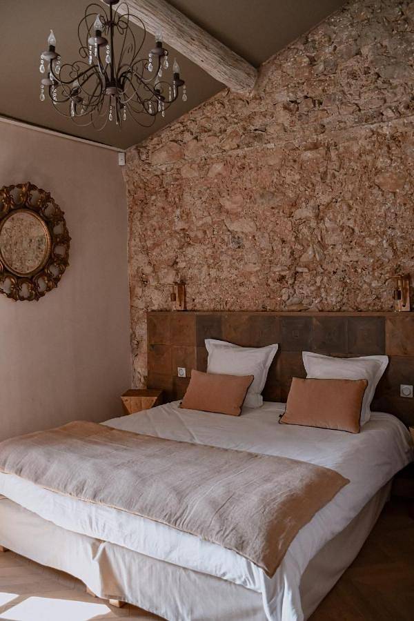 Chambre d’hôte pour 3 personnes, avec jardin ainsi que piscine et vue à Callas - 4