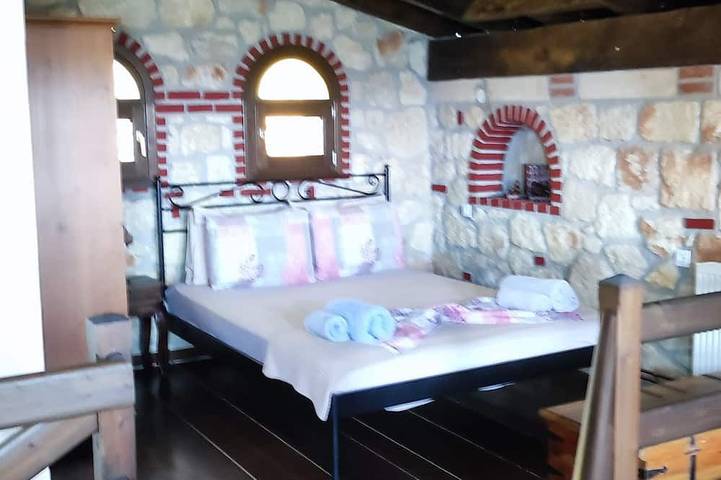 Artemis Stone House in Halkidiki