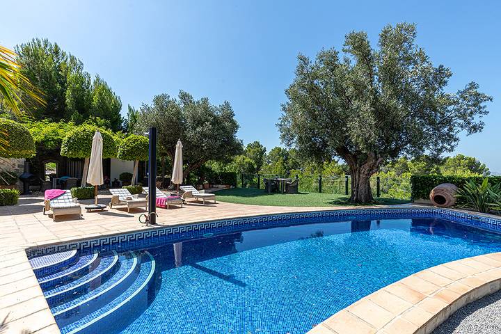Casa rural para 8 personas, con jardín y piscina en Altea - 2
