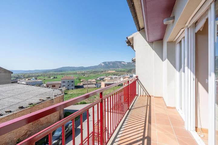 Location de vacances pour 8 personnes, avec jardin et vue à Oliana - 3