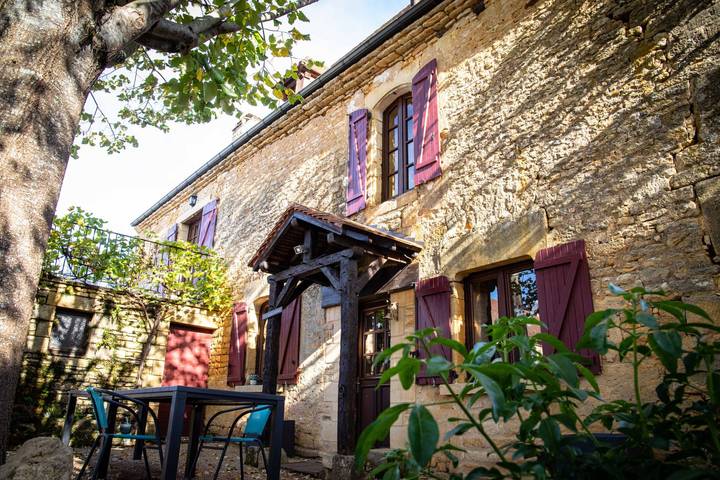 Gîte pour 10 personnes, avec terrasse, animaux acceptés - 1