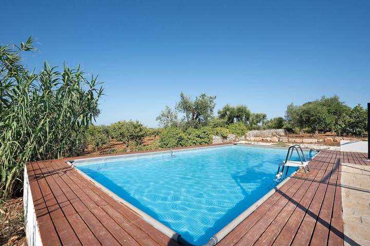 Holiday Home 'Trulli Marosa' with Private Pool, Wi-Fi and Air Conditioning in Castellana Grotte, Bari Provinsen