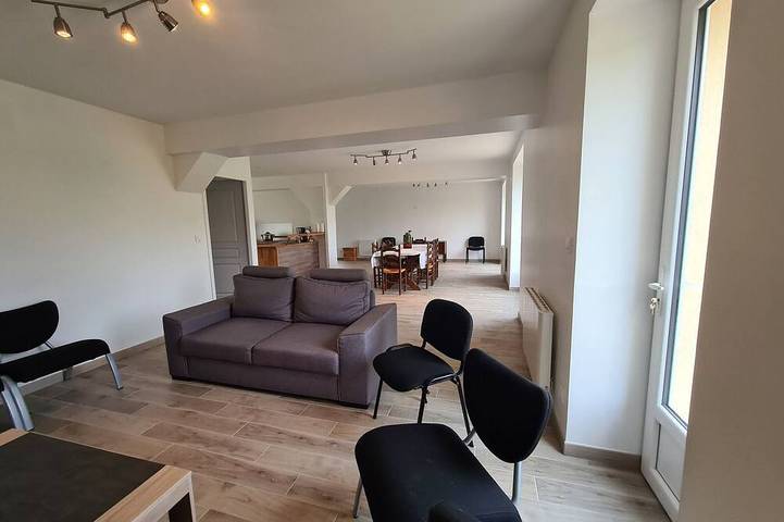 Gîte pour 6 personnes, avec jardin