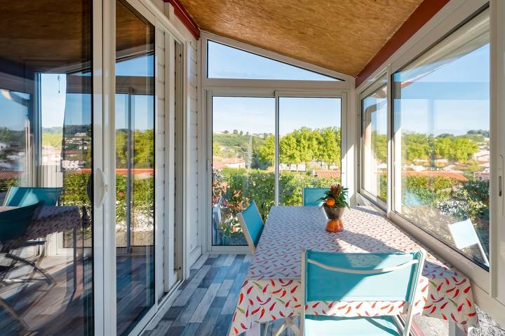 Bungalow acogedor Hasparren 50 m², piscina in Hasparren, Region de Bayona