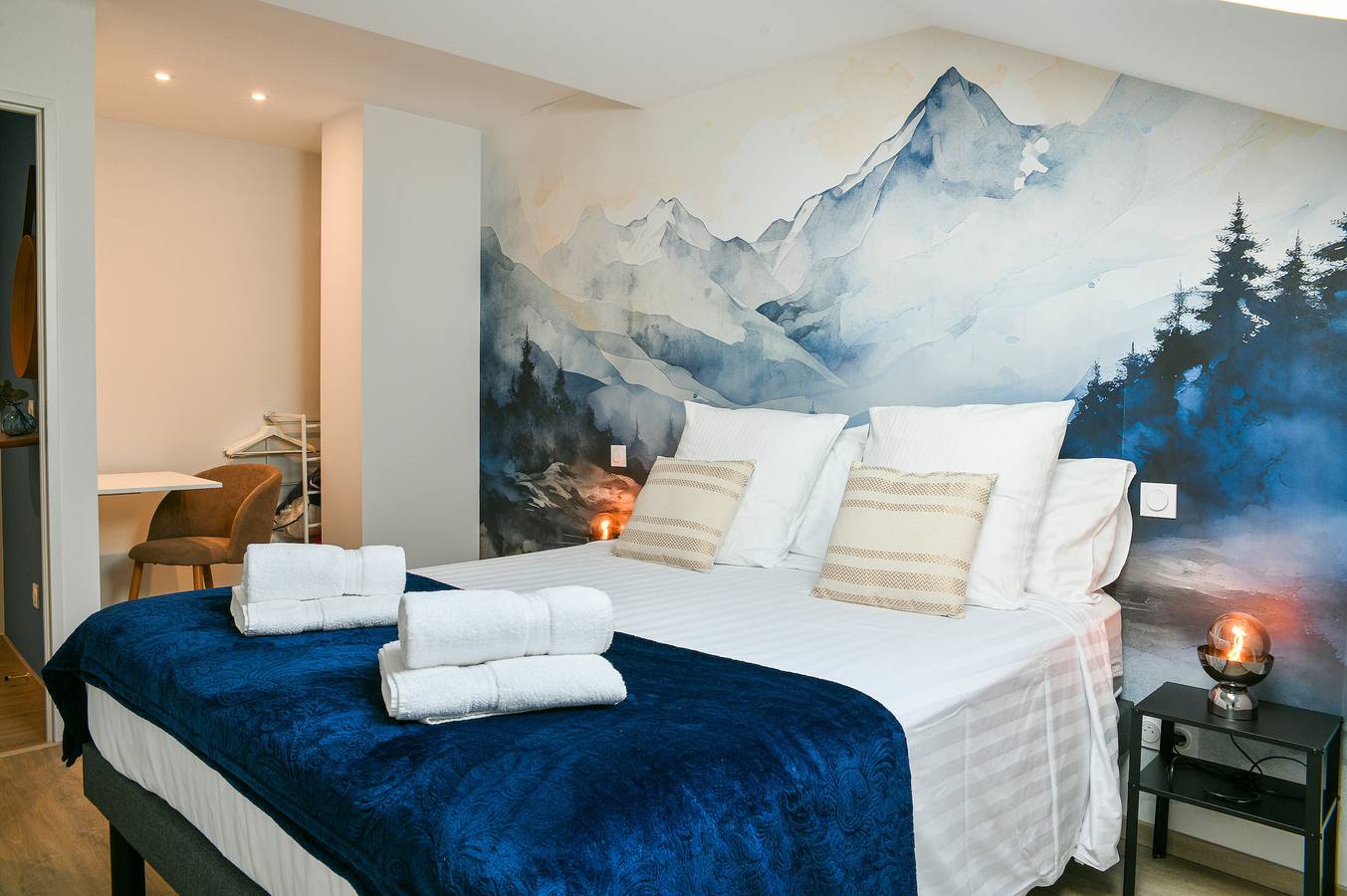 Appartement entier, Appartement 'Entre Cimes Et Vignes - Clim Wifi' avec vue sur les montagnes, Wi-Fi et climatisation in Saint-Pierre-d'Albigny, Région de Chambéry