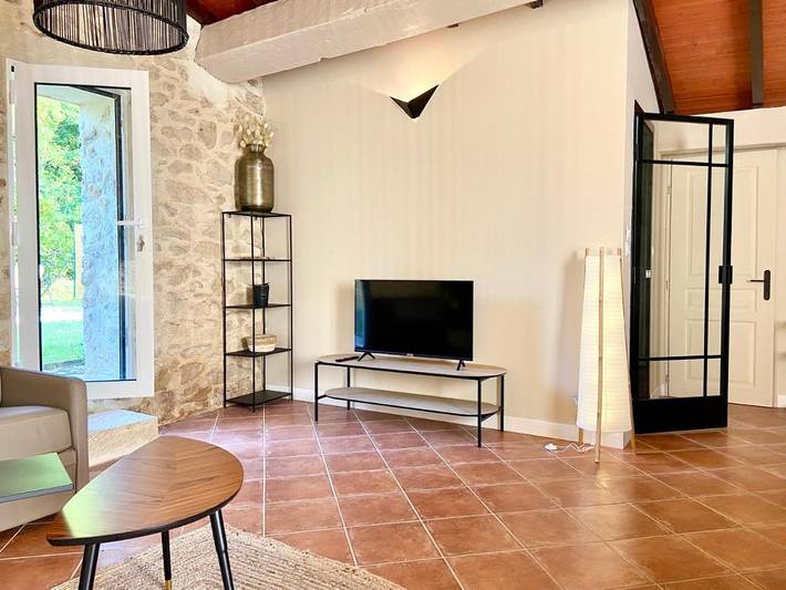 Gîte pour 4 personnes, avec Jacuzzi ainsi que Terrasse et Jardin à Illats - 2