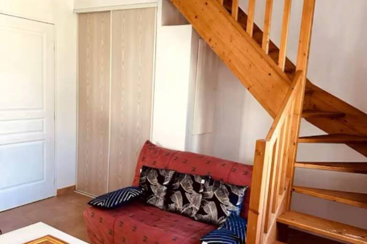 Apartamento de vacaciones para 5 personas, con jardín y piscina - 1