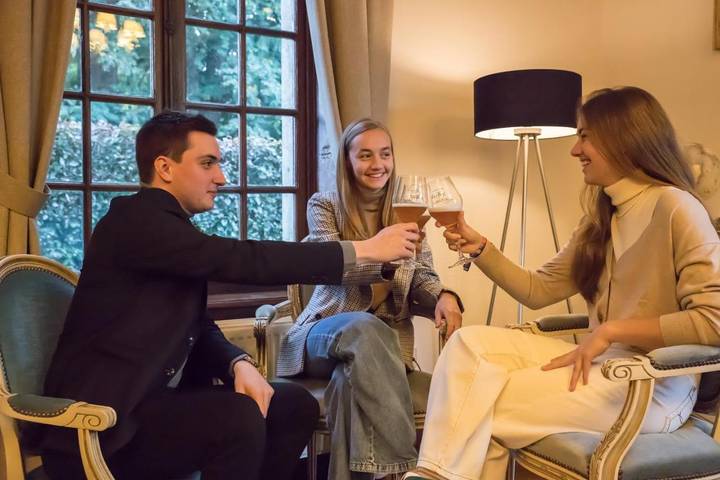 Location de vacances pour 15 personnes, avec jardin ainsi que vue et sauna à Paliseul - 2