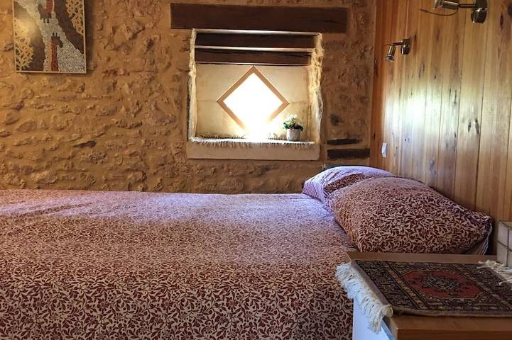 Gîte pour 3 personnes, avec balcon et jardin à Sainte-Alvère - 3