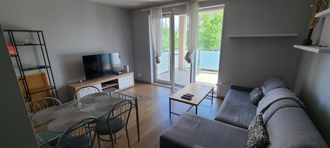 Apartament wakacyjny dla 2 osób, z balkon w Tomaszów Mazowiecki