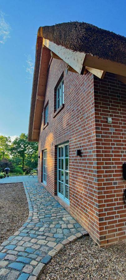 Ferienhaus für 9 Personen, mit Ausblick und Garten in Ritterhude