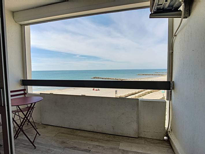Appartement entier, Studio côtier rénové climatisé avec parking privé, Carnon, aménagé pour 3 pers in Carnon-Plage, Mauguio