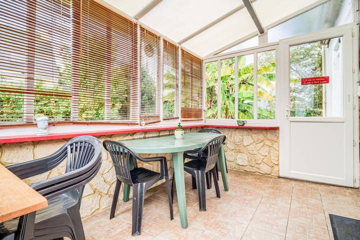 Ferienhaus für 5 Personen mit Terrasse in Locmiquélic, Côte des Mégalithes