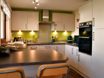 Log Cabin for 3 People in Bowness-on-Windermere, Cumbria, Photo 2