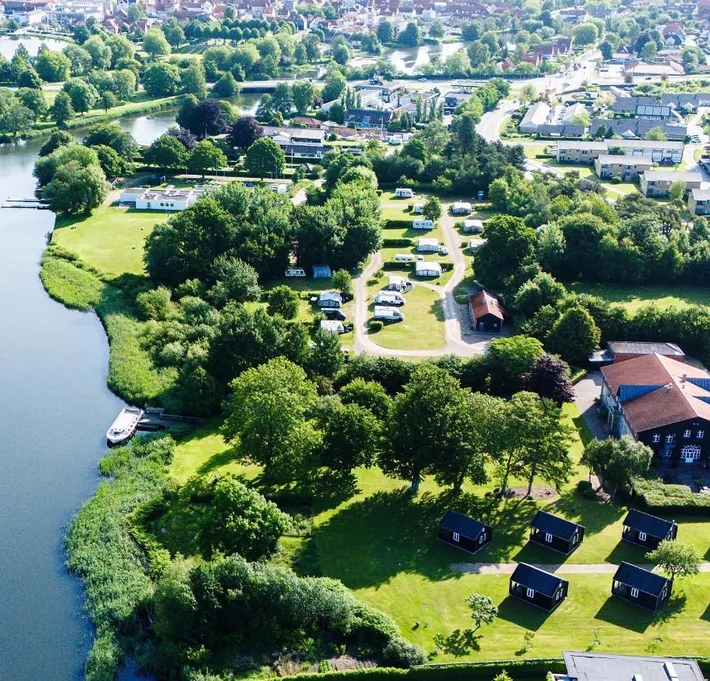 Hostel für 5 Personen, mit Garten - 1