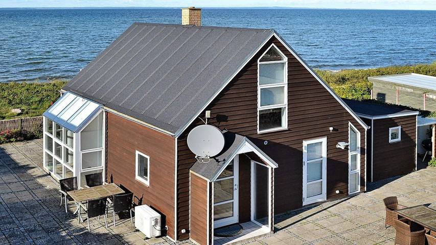 Ferieudlejning for 7 personer, med terrasse i Middelfart