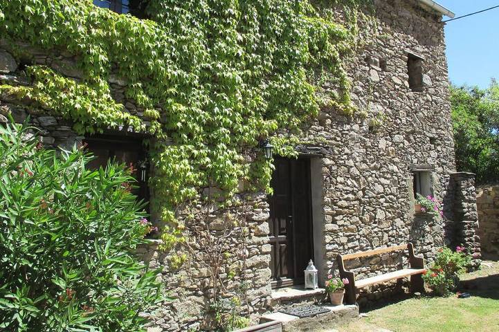 Gîte pour 4 personnes, avec jardin à San-Giovanni-di-Moriani - 4