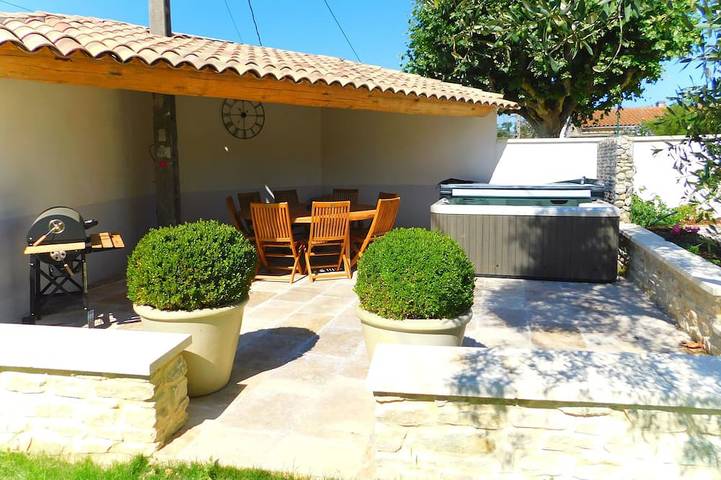 Gîte pour 6 personnes, avec Jacuzzi
