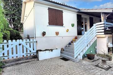 Location de vacances pour 4 personnes, avec jardin, animaux acceptés à Veyras