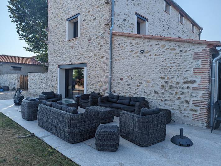 Gîte pour 17 personnes, avec terrasse et jardin ainsi que piscine et jacuzzi à Saint-Génis-des-Fontaines - 4