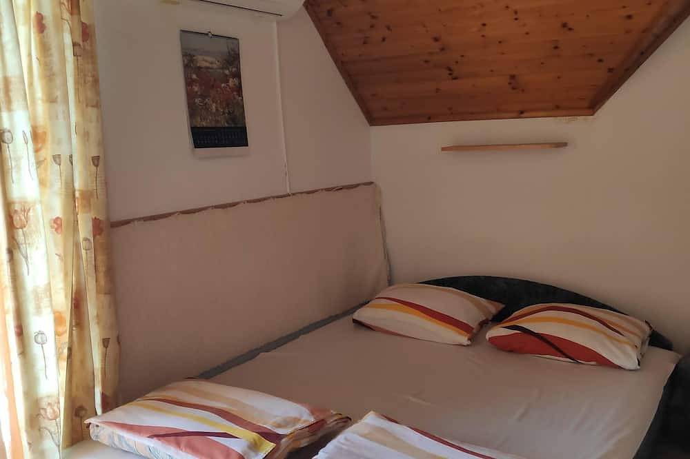 Charming building in beautiful Balatongyörök with Wifi, Ac in Balatongyörök, Balaton Hochland Nationalpark
