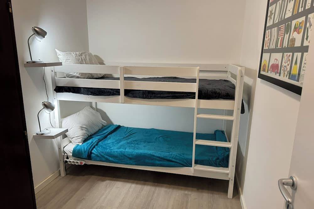 Entire apartment, Sunny Sands Apartment in Livorno, Etruscan Coast
