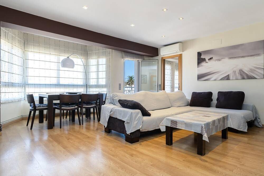 Apartamento entero, Apartamento amplio a 300m puerto deportivo y playa in Platja de l'Alguer (Terres de l'Ebre), La Ametlla de Mar