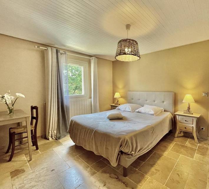 Chambre d’hôte pour 2 personnes, avec Terrasse ainsi que Jardin et Vue