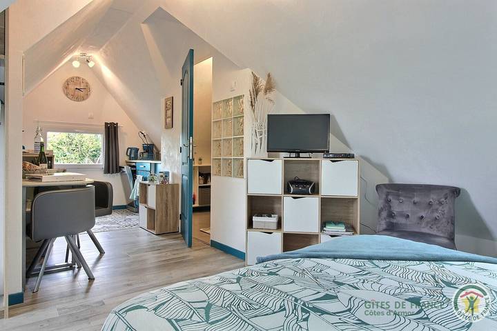 Gîte pour 2 personnes, avec jardin à Trévou-Tréguignec - 4