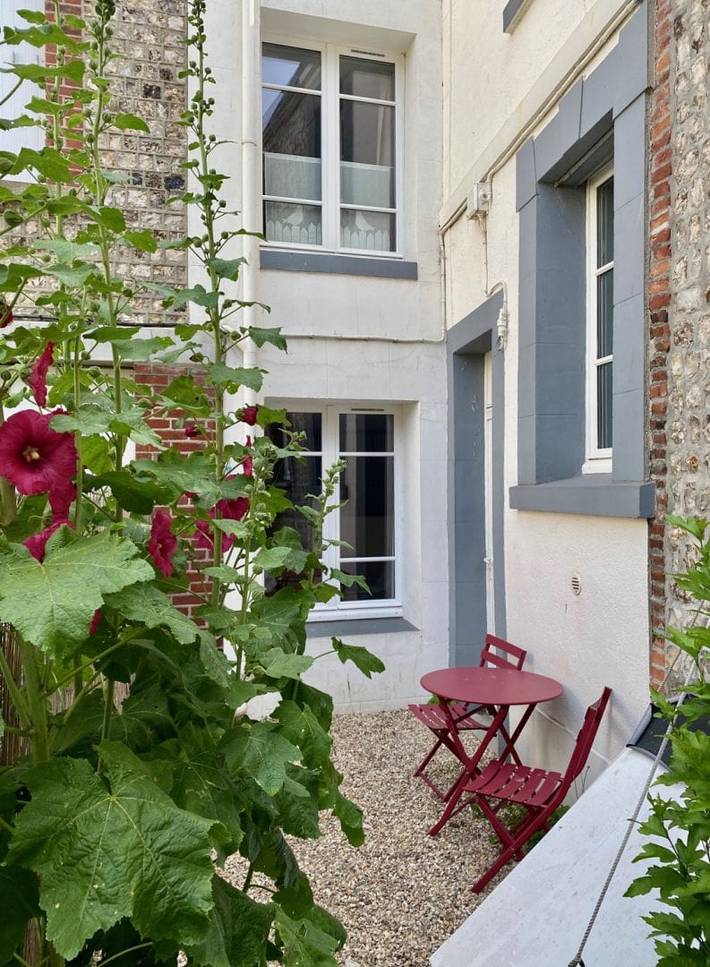 Gîte pour 6 personnes, avec terrasse à Étretat - 3