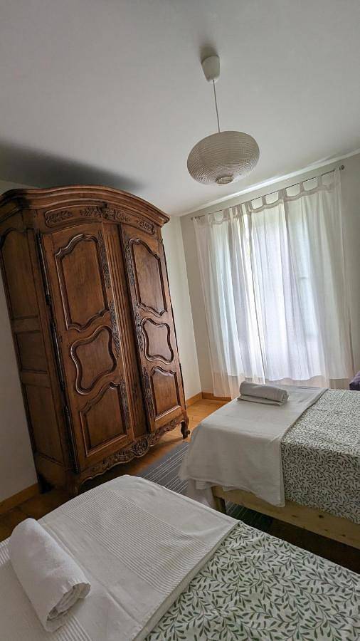 Location de vacances pour 6 personnes, avec vue et jardin à Bourgoin-Jallieu - 3