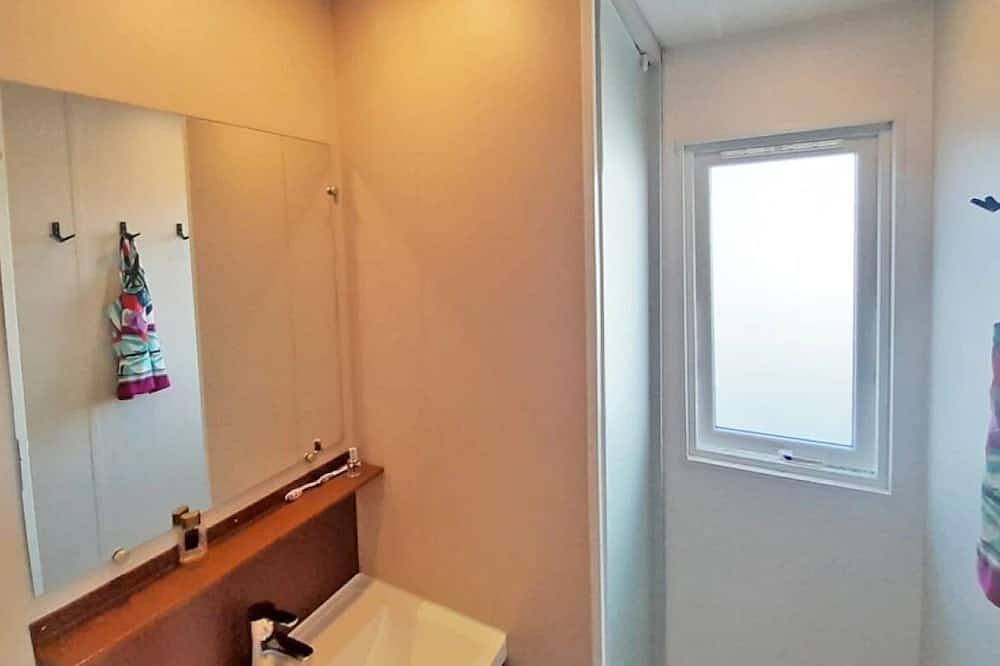 Camping 3 étoiles - Piscine - ccbaegi in Saint-Mitre-les-Remparts, Istres en omgeving