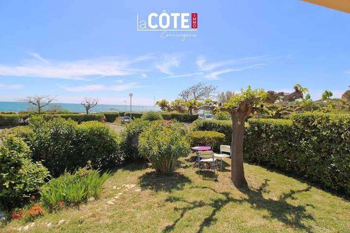 Gîte pour 4 personnes, avec vue ainsi que piscine et terrasse à Sausset-les-Pins - 3