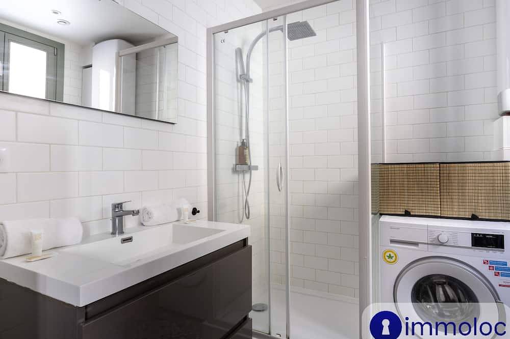 Appartamento intero, Air-conditioned studio near Monaco in Beausoleil, Nizza e dintorni