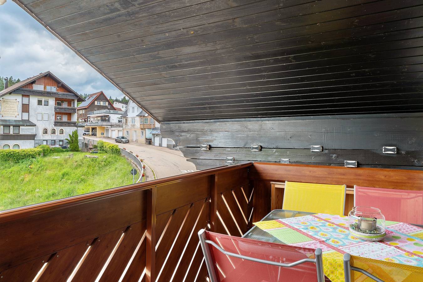Ganze Wohnung, Ferienwohnung A, 57 Qm' mit gemeinsamer Terrasse, Gemeinschaftsgarten und Wlan in Kniebis, Freudenstadt