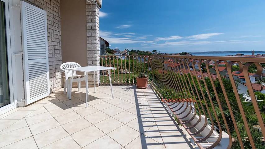 Ferienwohnung für 2 Personen, mit Terrasse