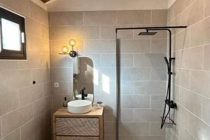 Gîte pour 4 personnes, avec jardin à Espira-de-l'Agly - 2