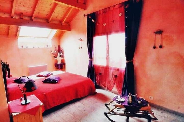 Gîte pour 8 personnes, avec jardin, animaux acceptés à Théus - 3