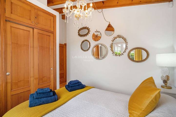 Fabulous Villa Just 10 Minutes Walk to the Beach in Cala en Porter, Municipalité de Alaior