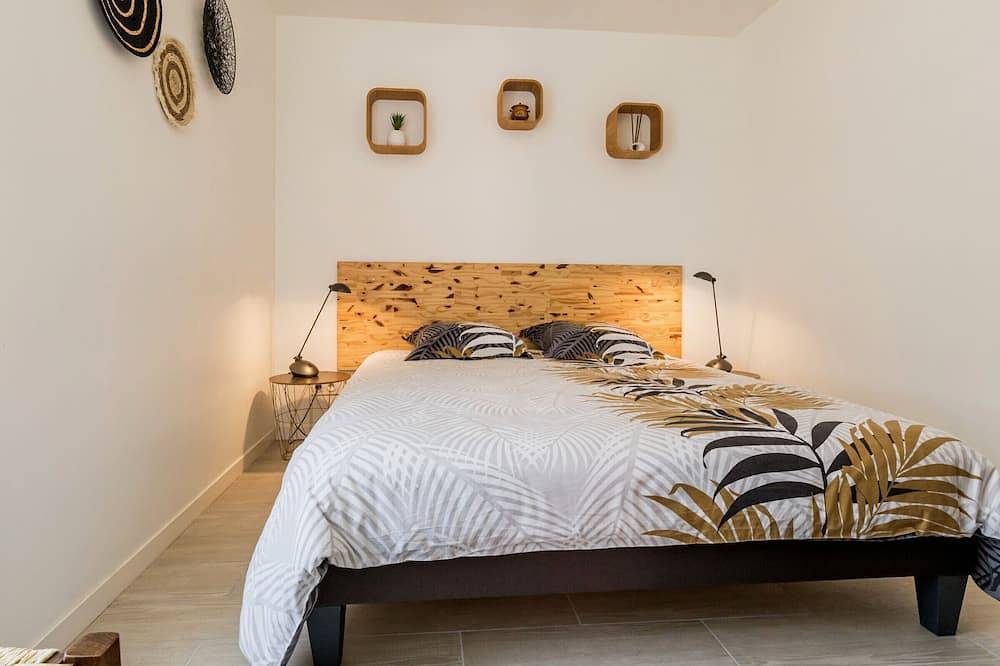 Encantadora casita renovada con jardín, terraza privada y Wifi, a 12 km de la playa in Bourgneuf-en-Retz, Côte de Jade