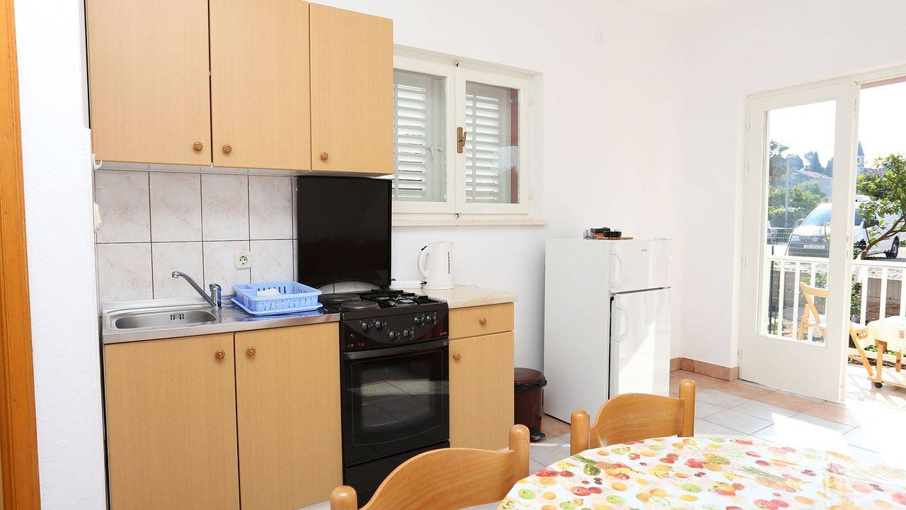 Ganze Ferienwohnung, Ferienwohnung für 3 Personen (30 m²) in Trpanj in Trpanj, Peljesac