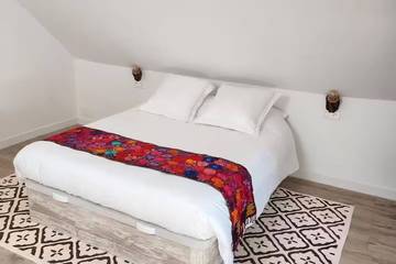 Chambre D’hôte pour 10 Personnes dans Maisonnais, Saint-Amand-Montrond, Photo 1